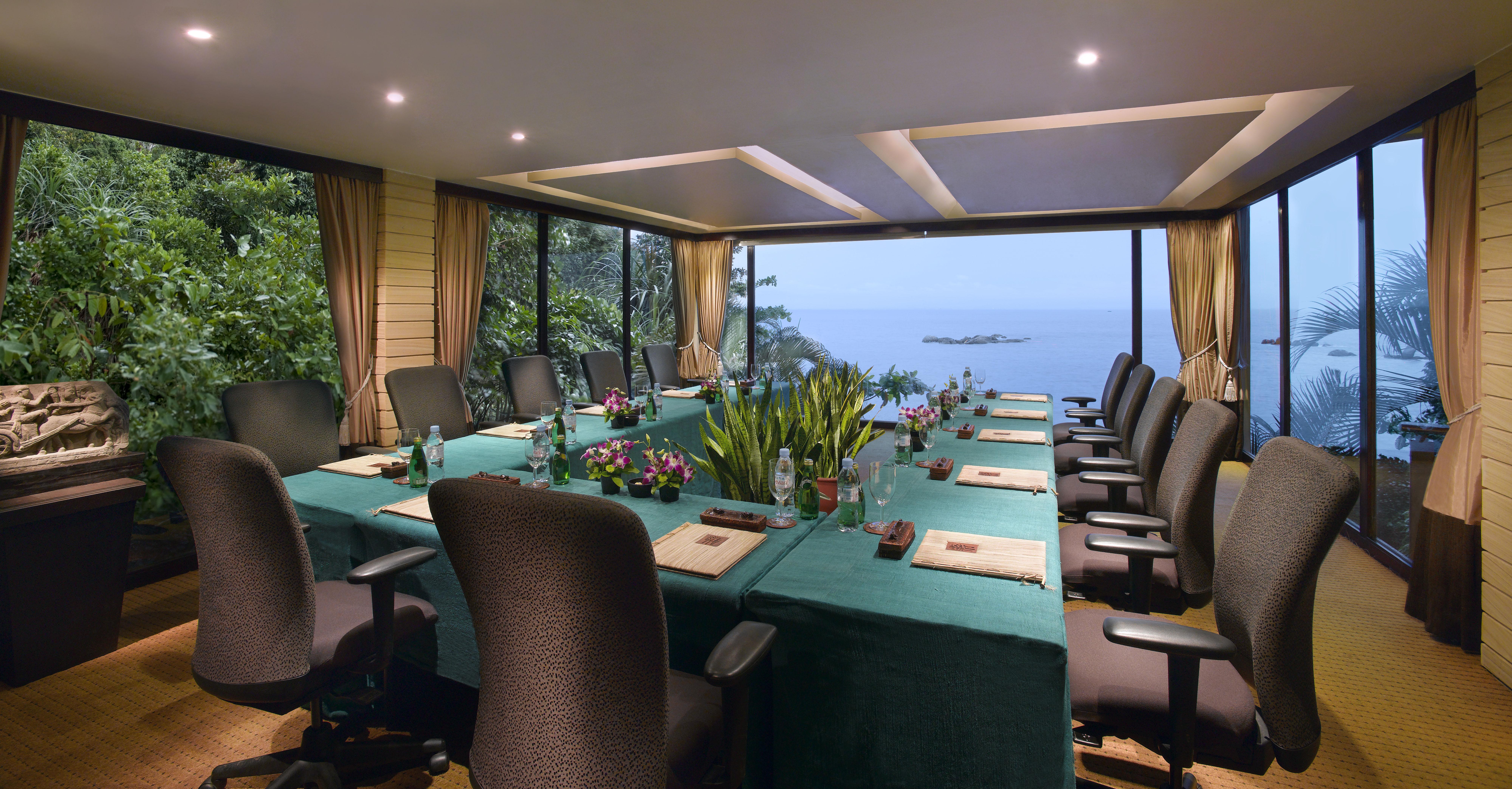 Cassia Bintan Hotel Lagoi Exterior photo